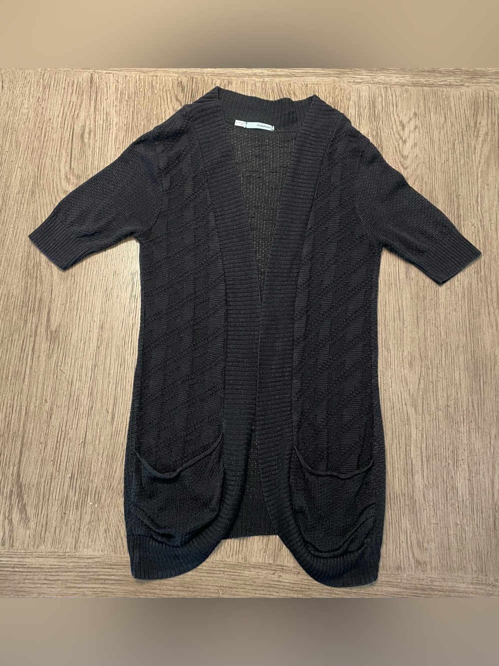Mossimo women’s lightweight knit cardigan, black, small.